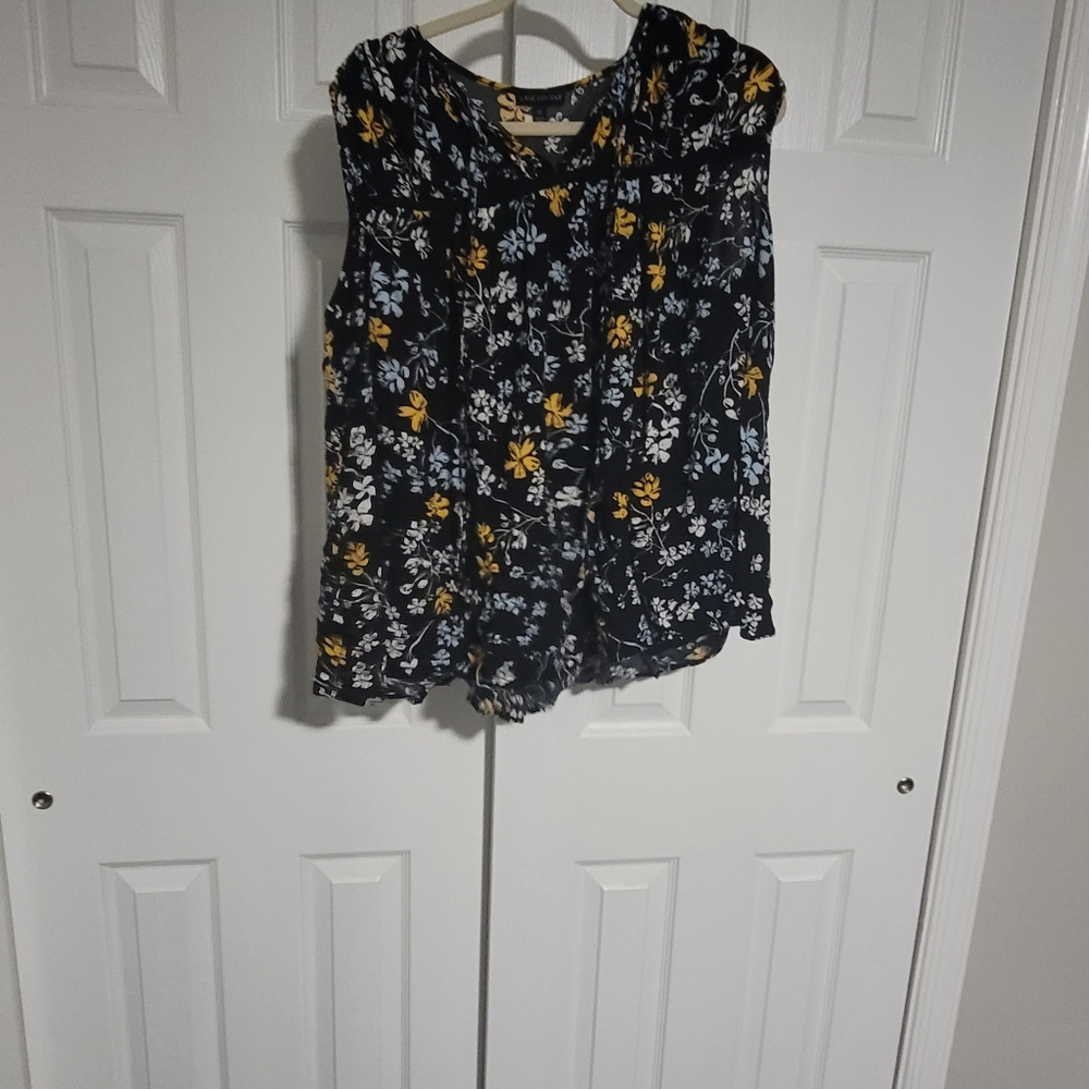 Lane bryant sleeveless shirt - Picture 3 of 4